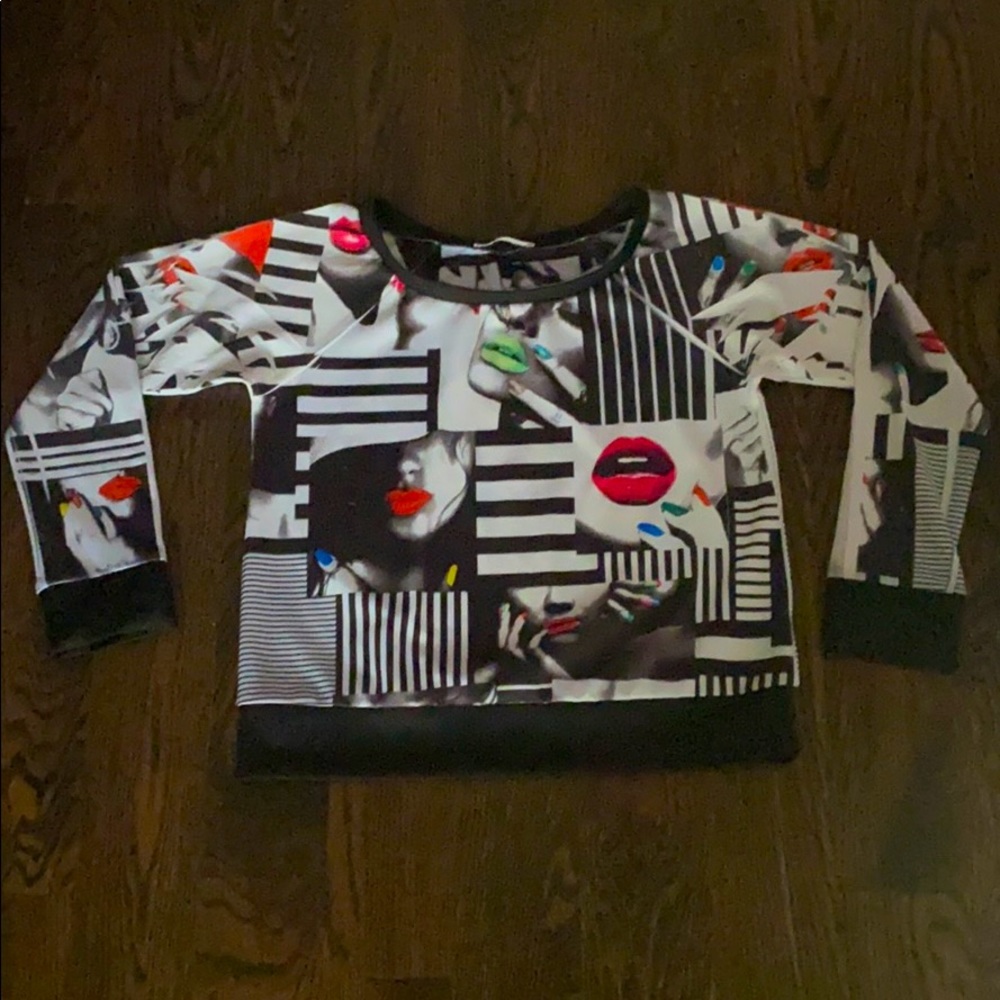 Black and White Long Sleeve Top